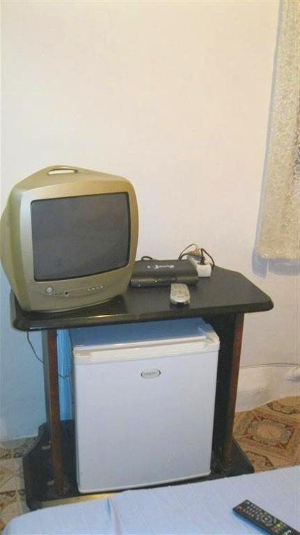 Pension Iglesias Zaragoza Room photo