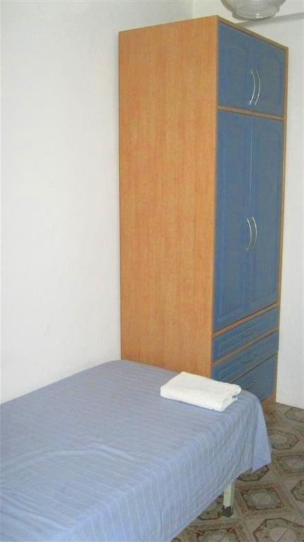 Pension Iglesias Zaragoza Room photo